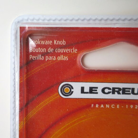 Le Creuset Stainless Steel Heart Knob - Picture 2 of 7